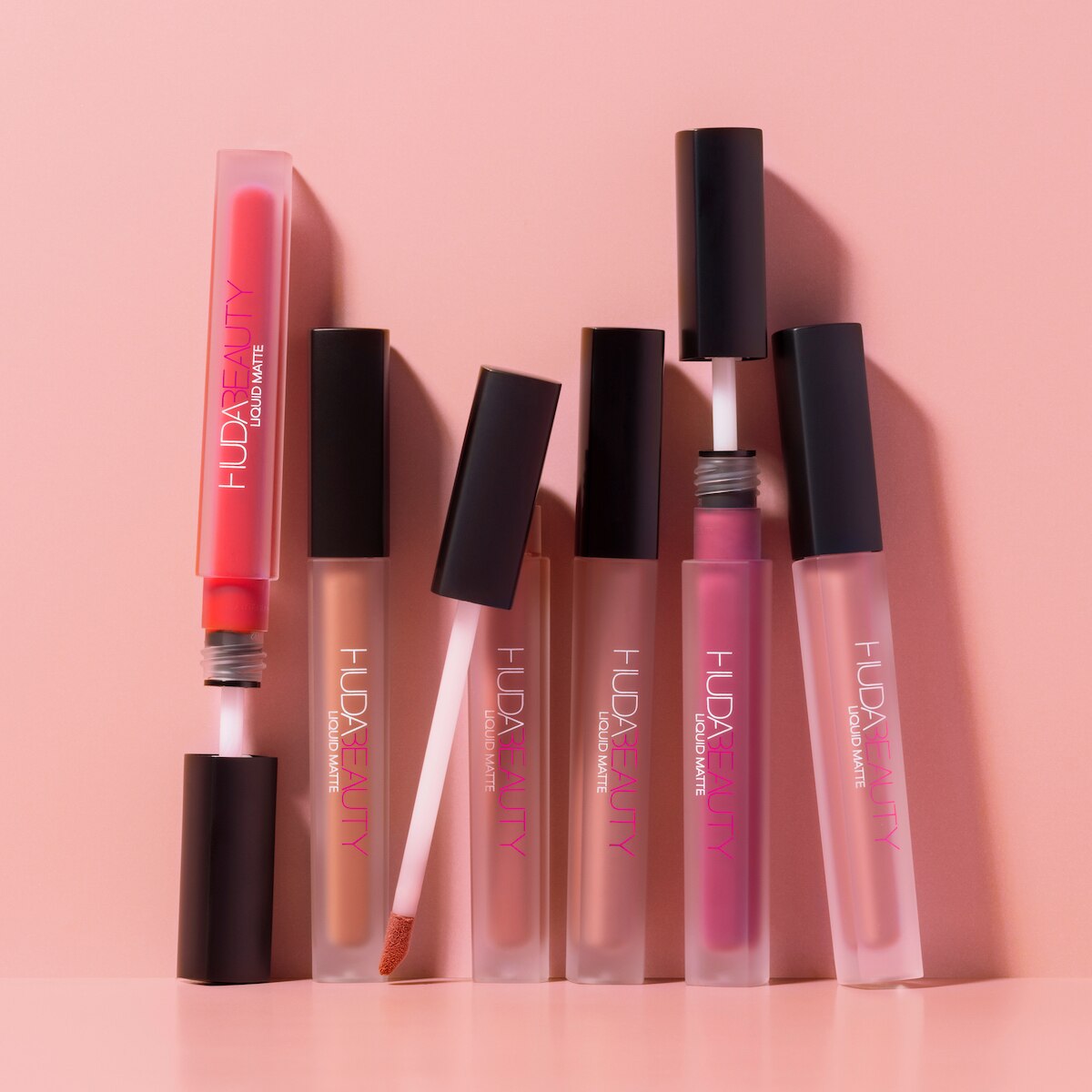 LIQUID MATTE ULTRA-COMFORT TRANSFER- PROOF LIPSTICK(LABIAL L&Iacute;QUIDO MATE)